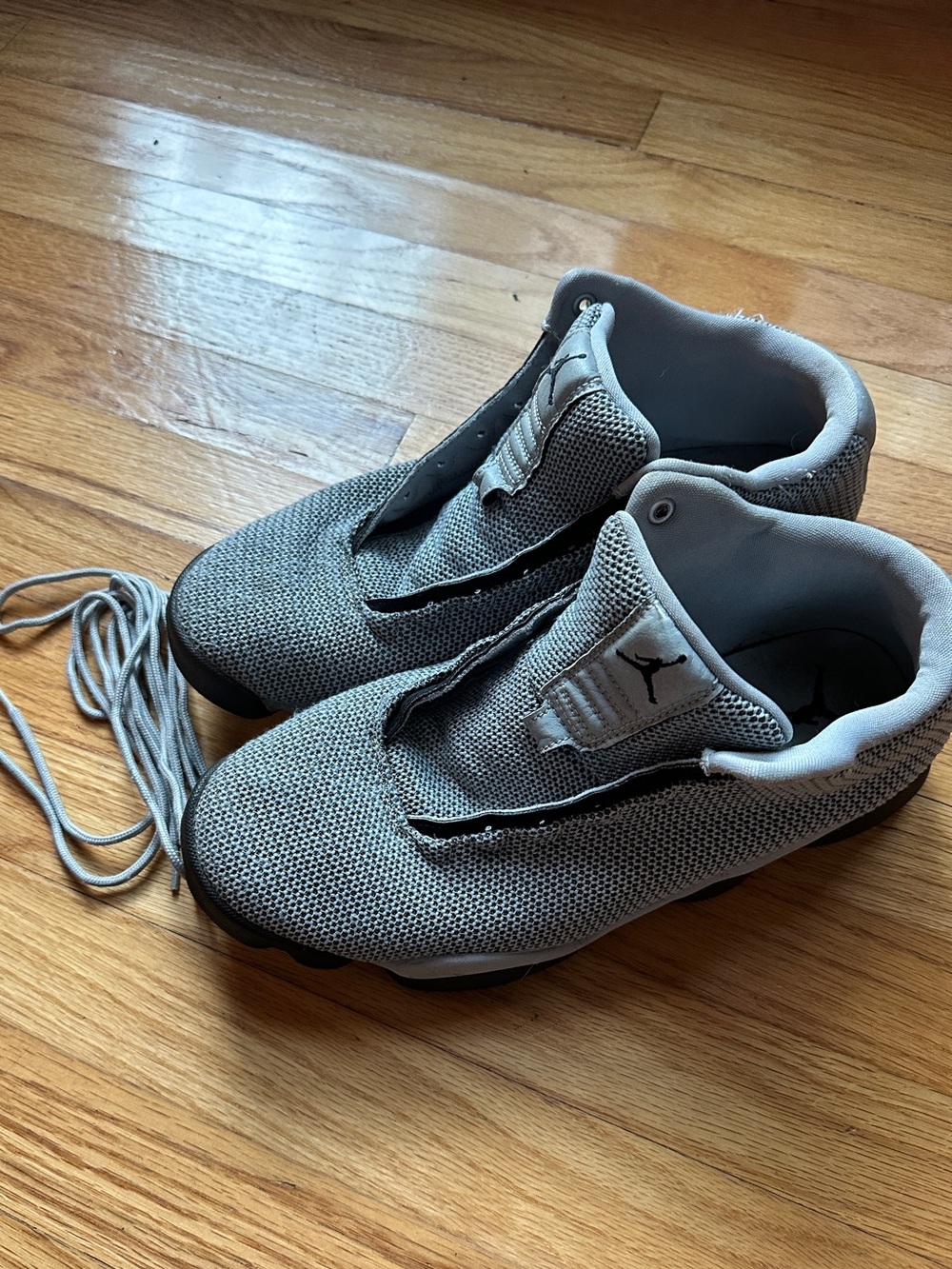 Nike Air Jordan Horizon Low Wolf Grey Knit Sneakers Men’s 11